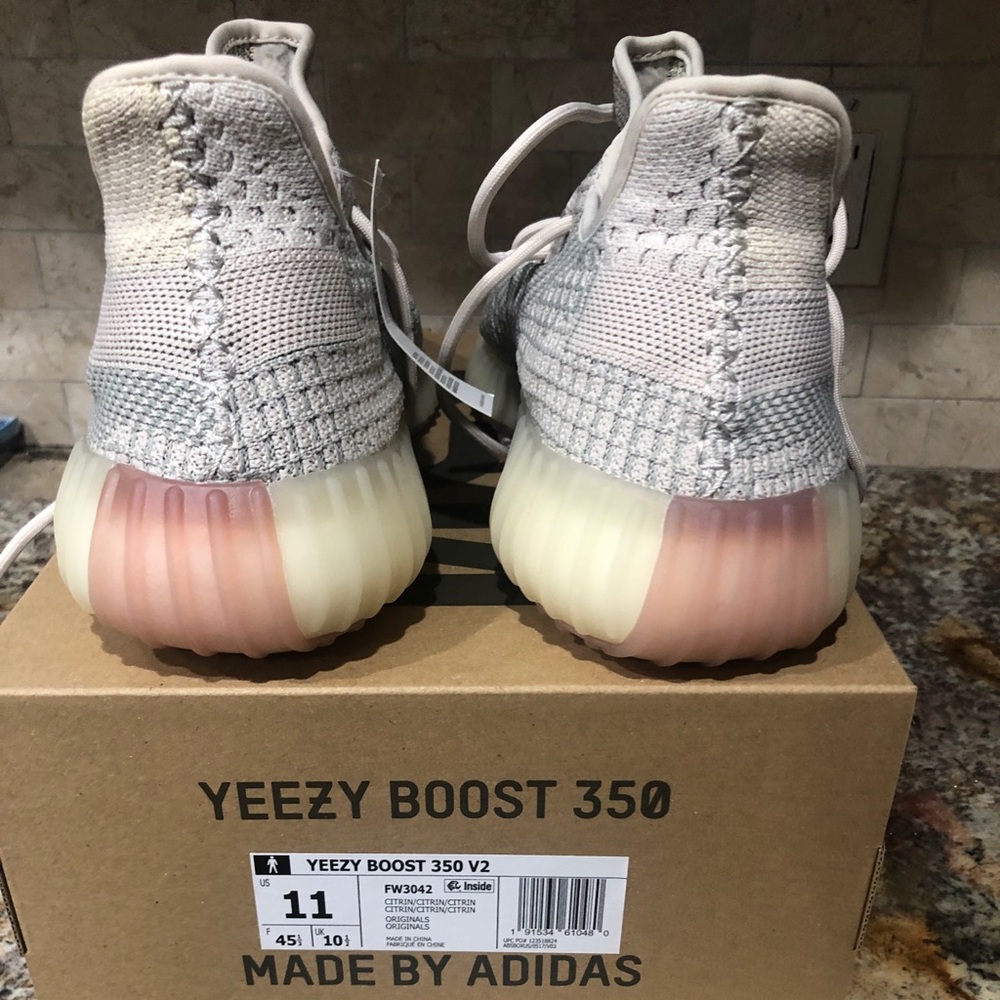 Brand new Yeezy Boost 350 V2 size 11 men